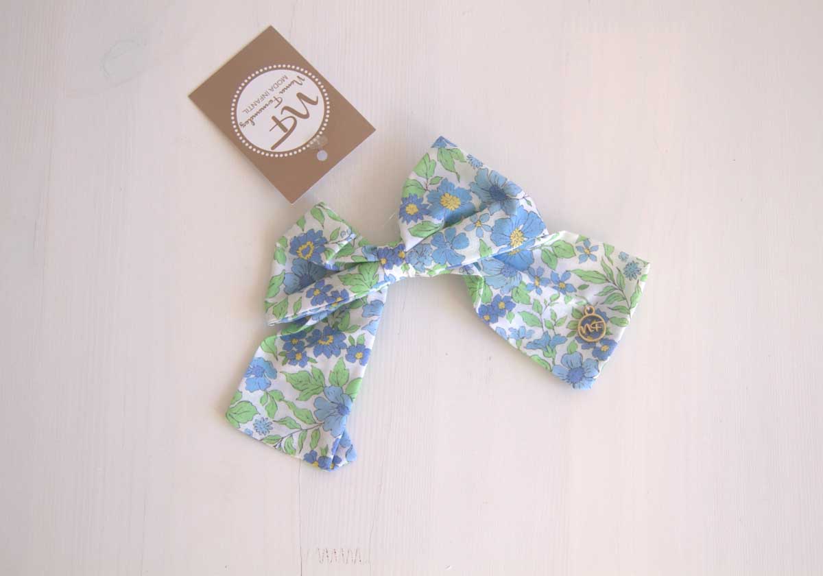 Lazo AMELIE flor azul NOMA FERNÁNDEZ moda infantil juvenil complementos
