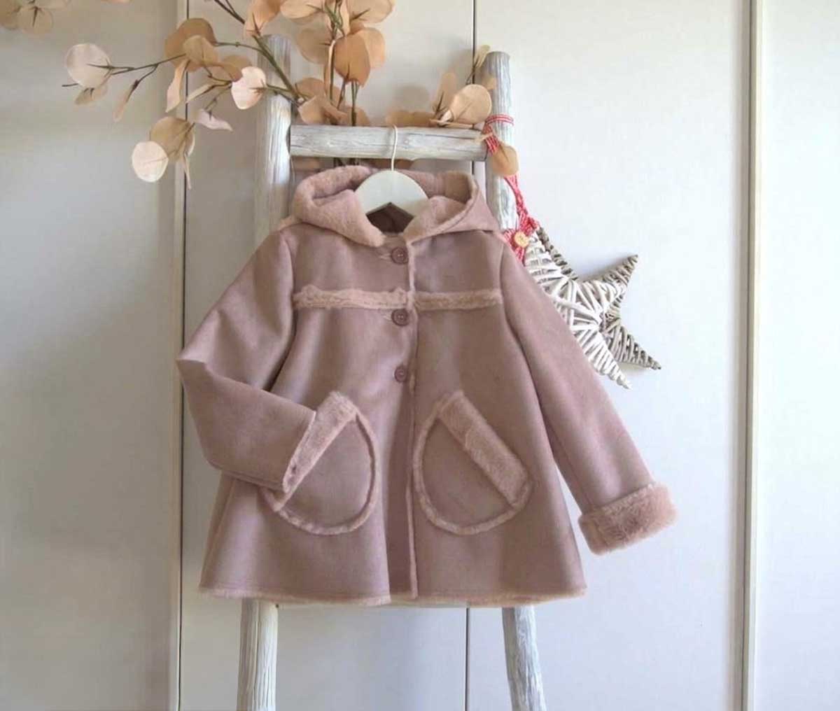 Oplus_16908288 Pelliza ROSA EMPOLVADO CAPUCHA LA MARTINICA moda infantil juvenil